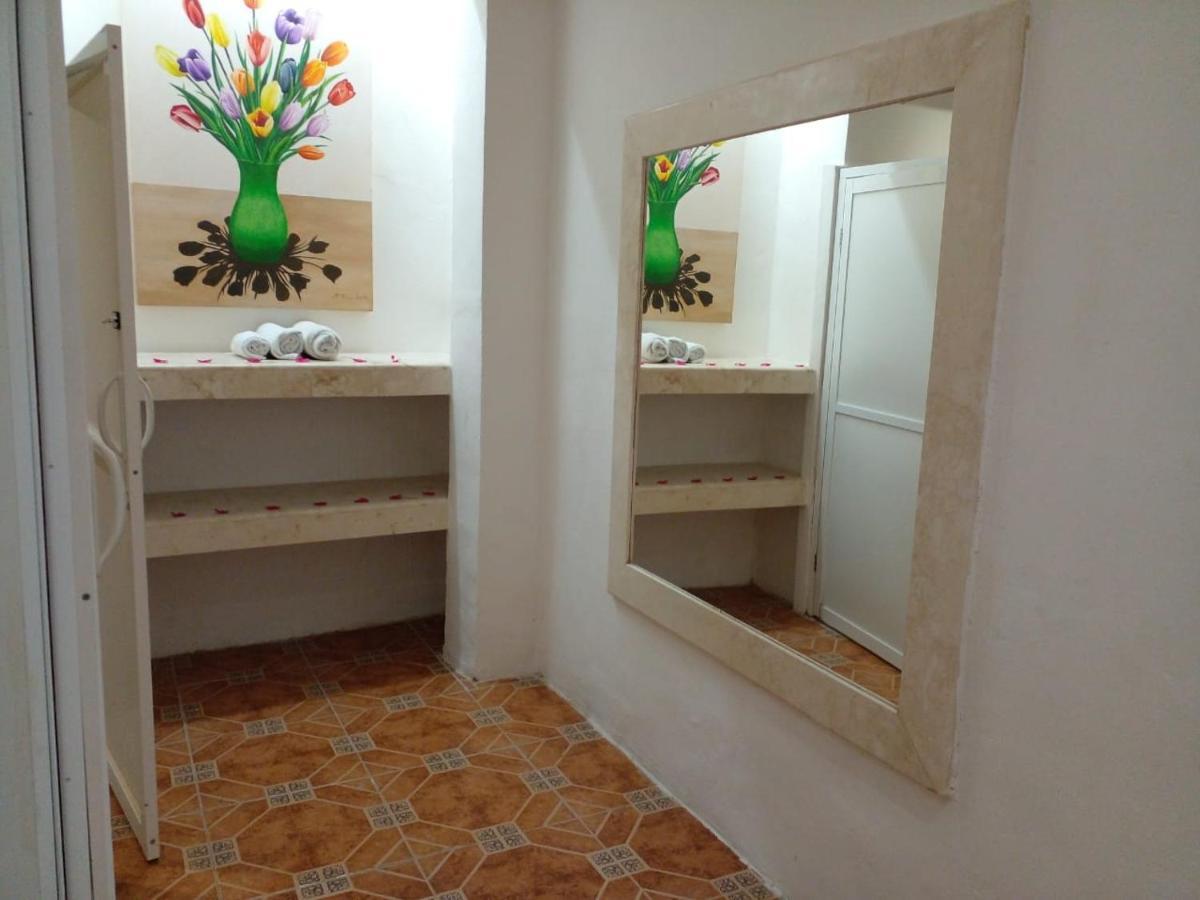 Hotel La Catedral Мерида Екстериор снимка